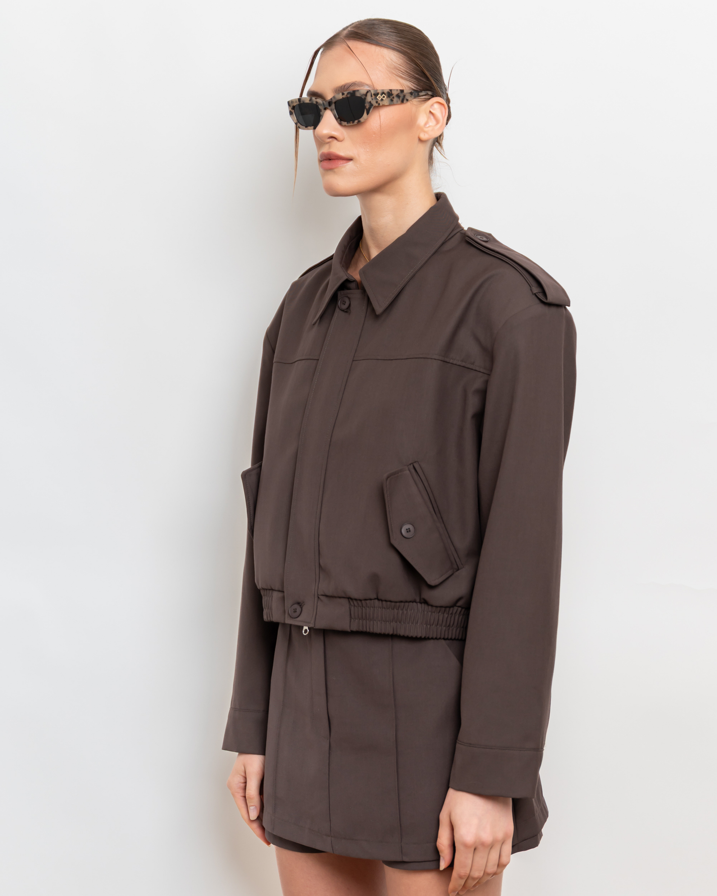 Discover Ivy Print Sunglasses for Women – Stylish UV Protection, Available in USA, UK, Canada & UAE